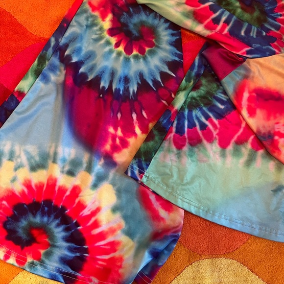 Tie Dye Flare Leg bell bottem - Picture 6 of 7